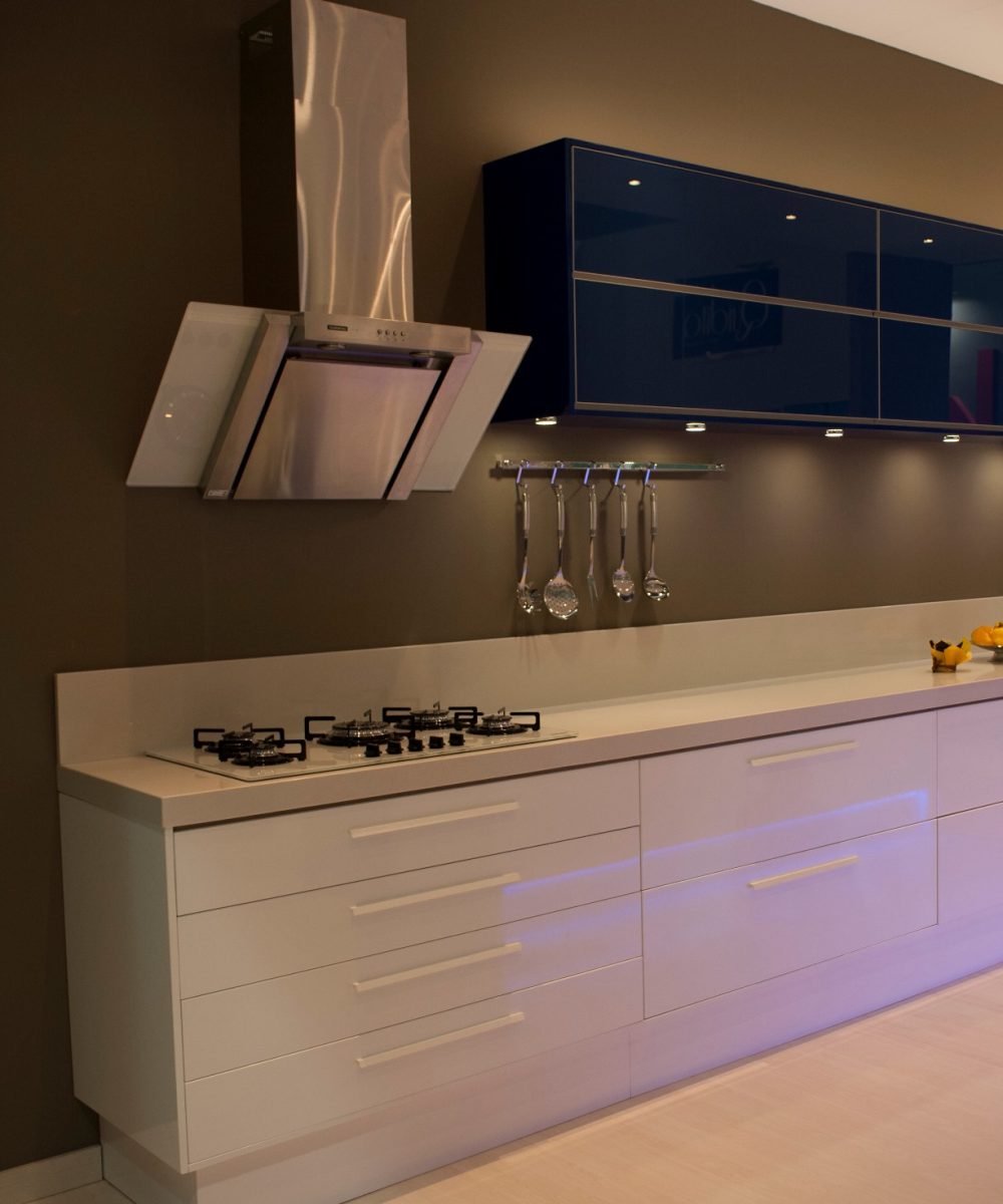 ARCHOUSE MOVEIS ??????????????